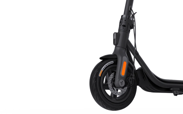 Segway - F2 Electric Kickscooter