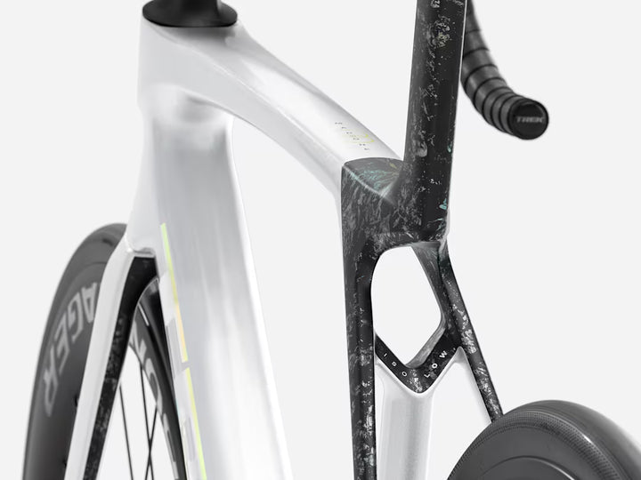 Trek - Madone SL 6 Gen 8